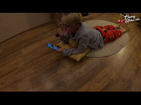 ❤️ Gekke blonde sûgje Enorme lul dy't derop sûgje en stuiterje - Anale seks Porno op fy.recetasketo.top ️❤