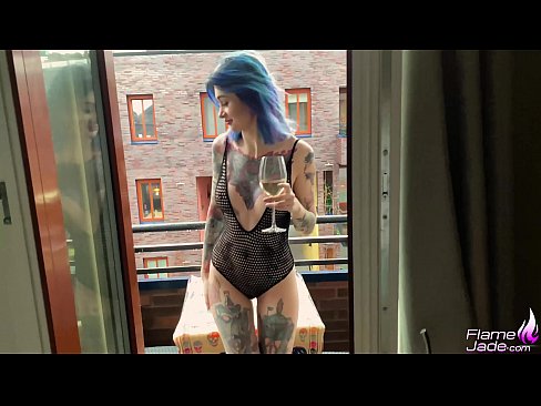 ❤️ Geweldich famke sûget mei in gulp en neukt hertstochtlik ûnder de iepen loft Porno op fy.recetasketo.top ️❤